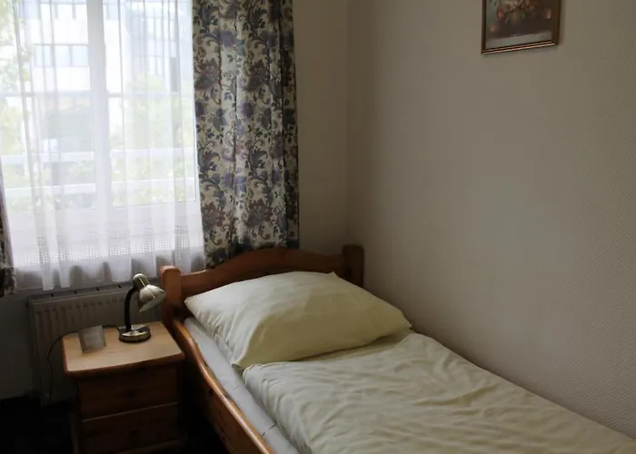 ペンション ロカルノ ミュンヘン