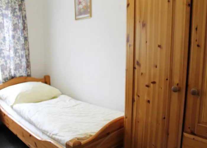 Locarno Guest house 2*